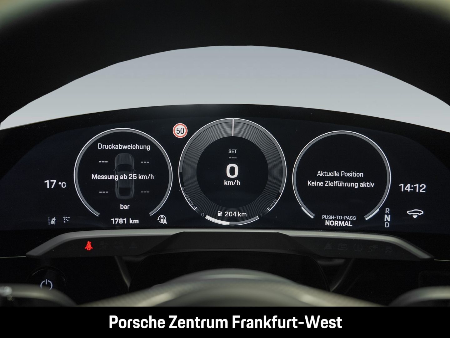 Porsche Taycan GTS Hinterachslenkung 21-Zoll Panoramadac