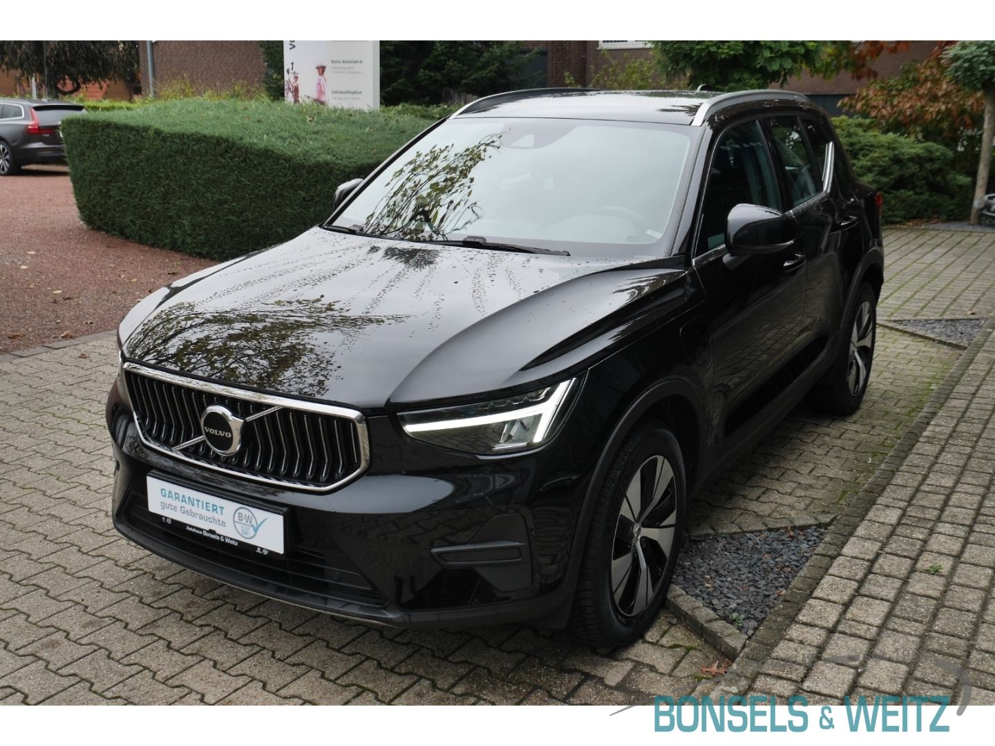 Volvo XC40 Essential Recharge Plug-In Hybrid 2WD Twin