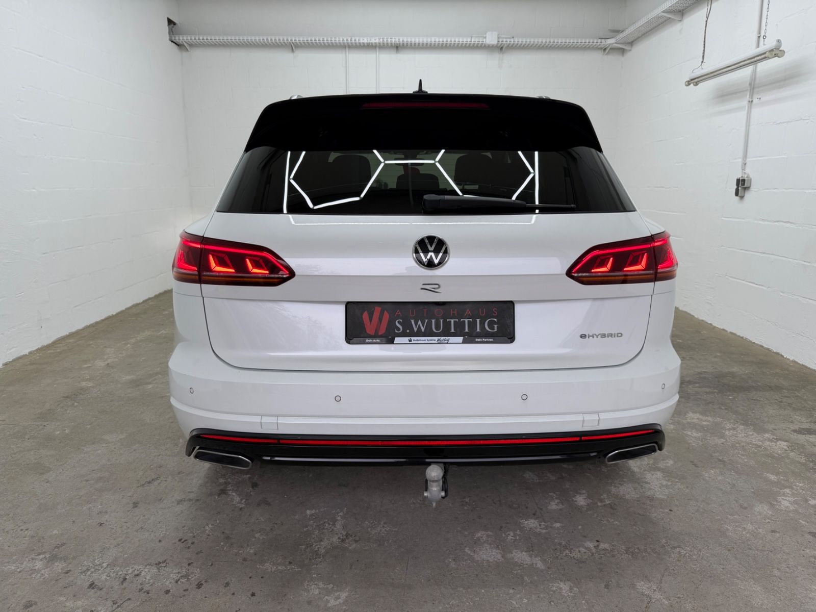 Volkswagen Touareg R 4Motion eHybrid+MATRIX+PANO+HEAD-UP+