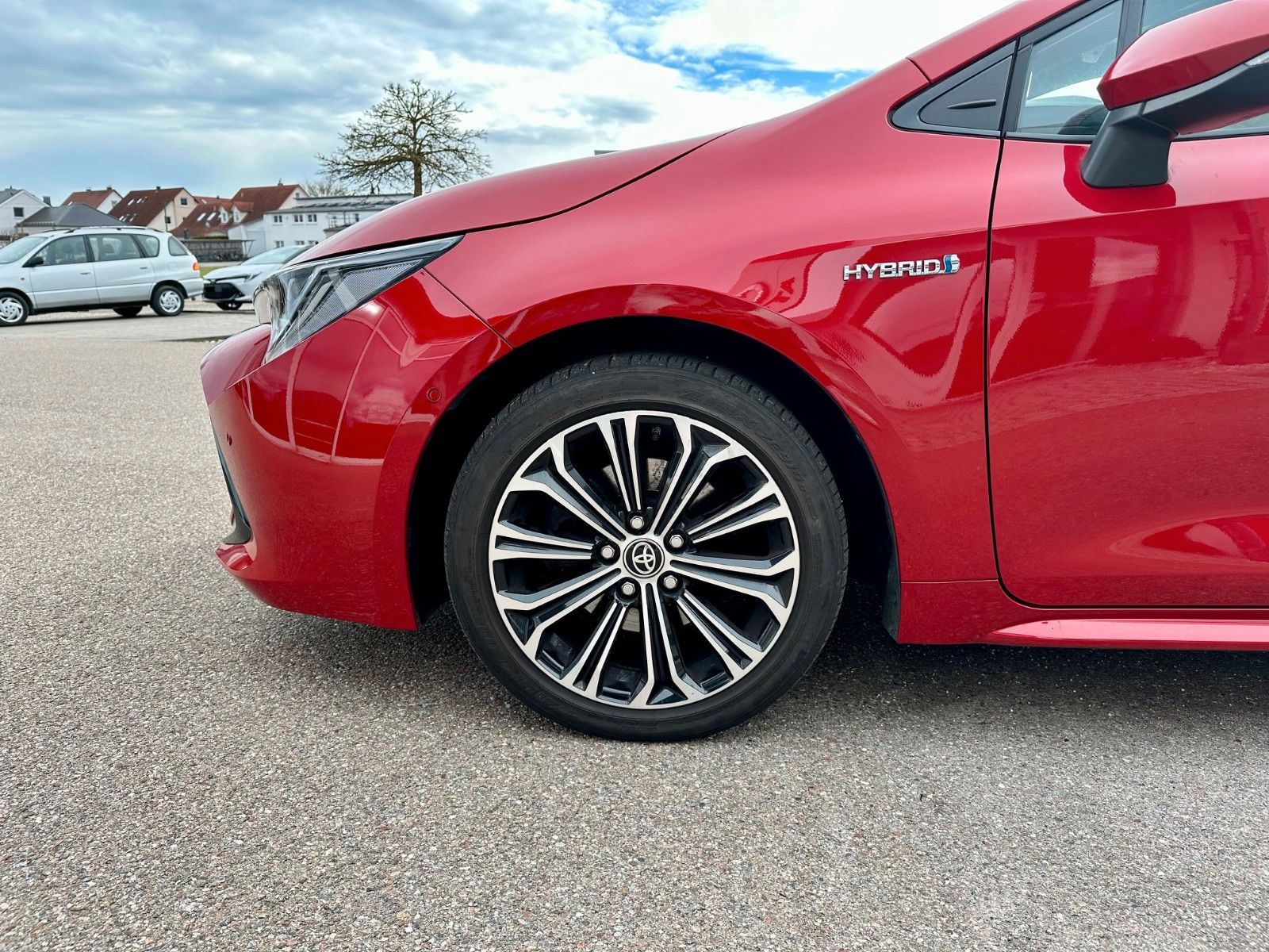 Toyota Corolla Touring Sp. Team D 2.0l Hybrid - Samsaru's Car Outlet