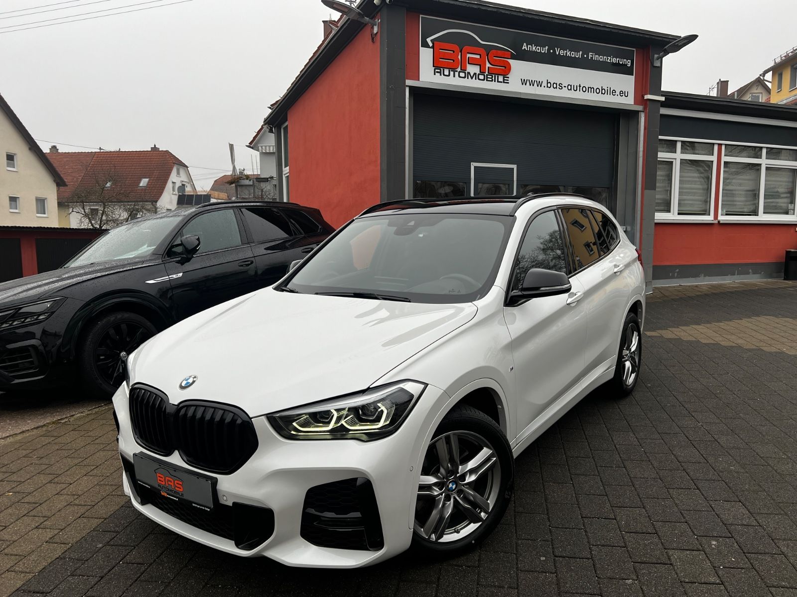 BMW X1 xDrive 20 d M Sport - Samsaru's Car Outlet