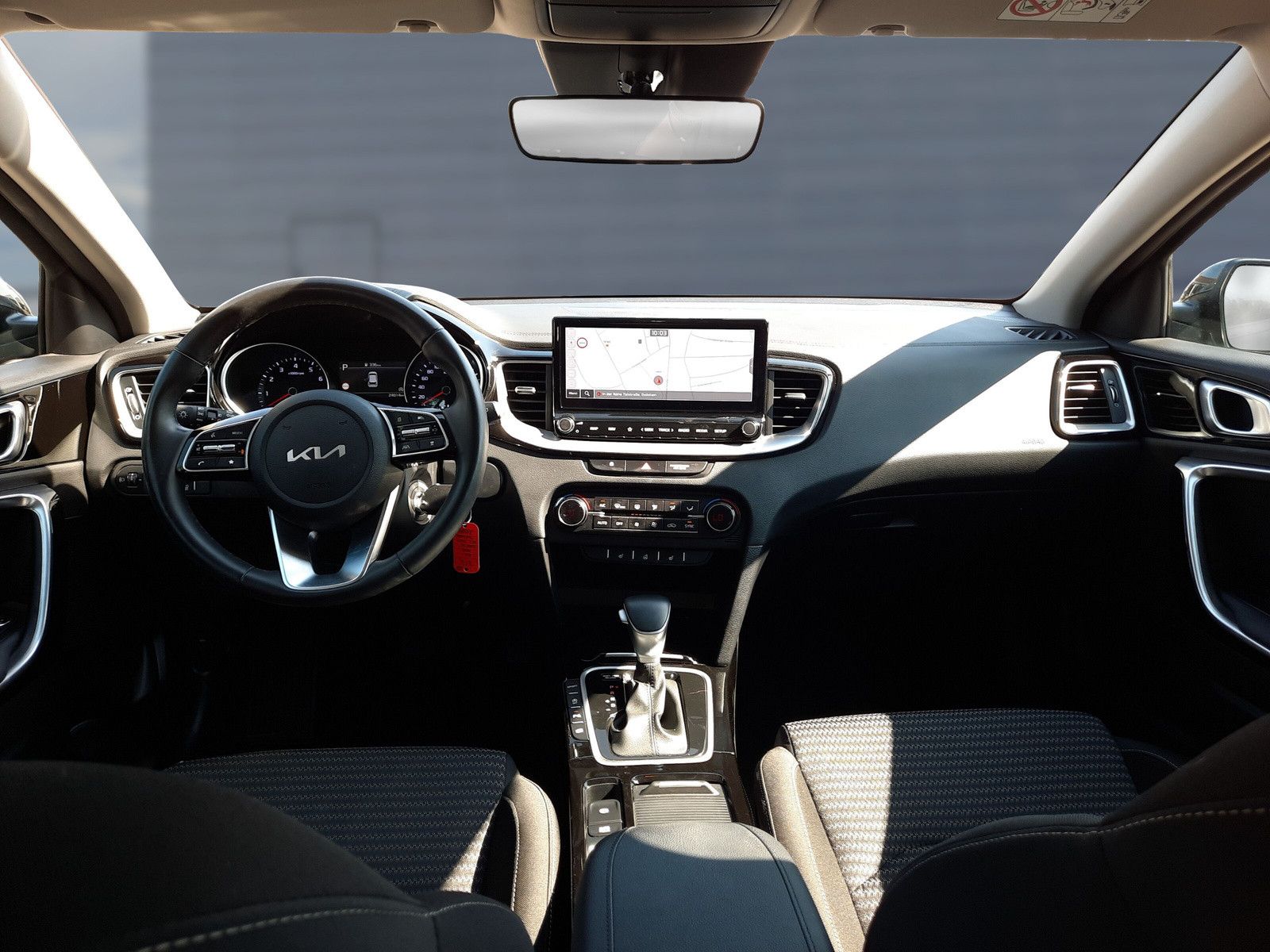 Kia Ceed 1.5 T-GDI Vision - Samsaru's Car Outlet
