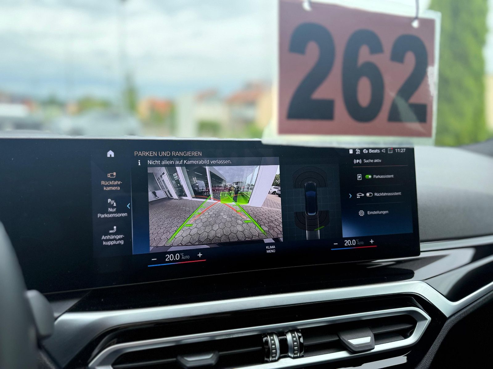 BMW 320d Touring - Samsaru's Car Outlet