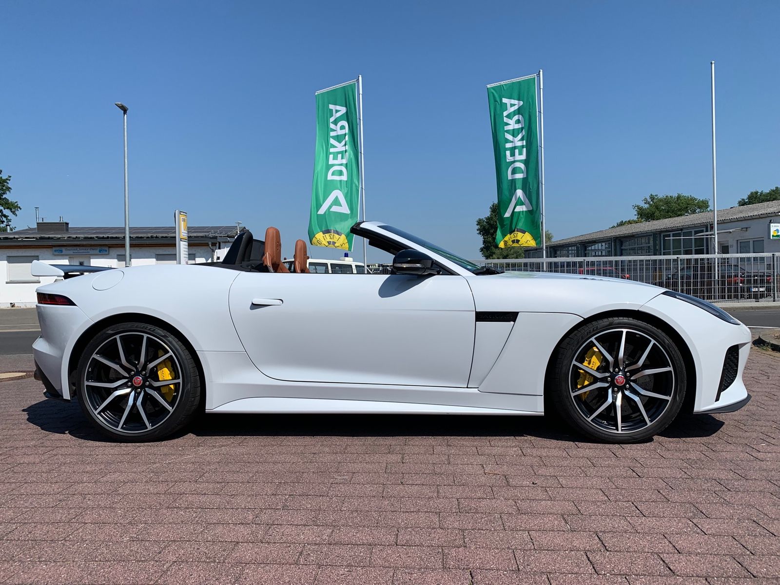 Jaguar F-TYPE Cabriolet SVR V8 AWD Karbon Keramik Paket