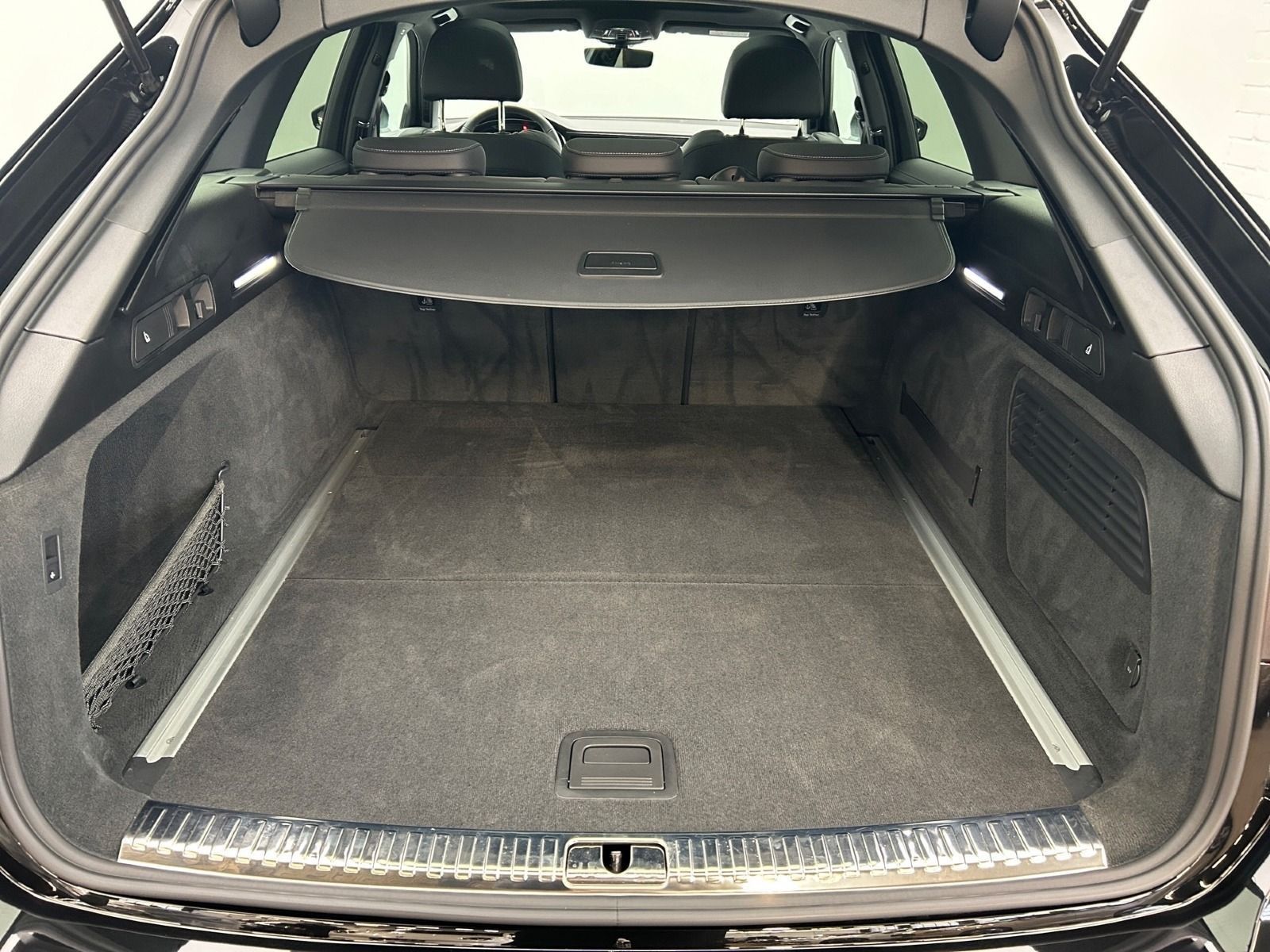 Audi A6 allroad 55 TFSI qu - Samsaru's Car Outlet