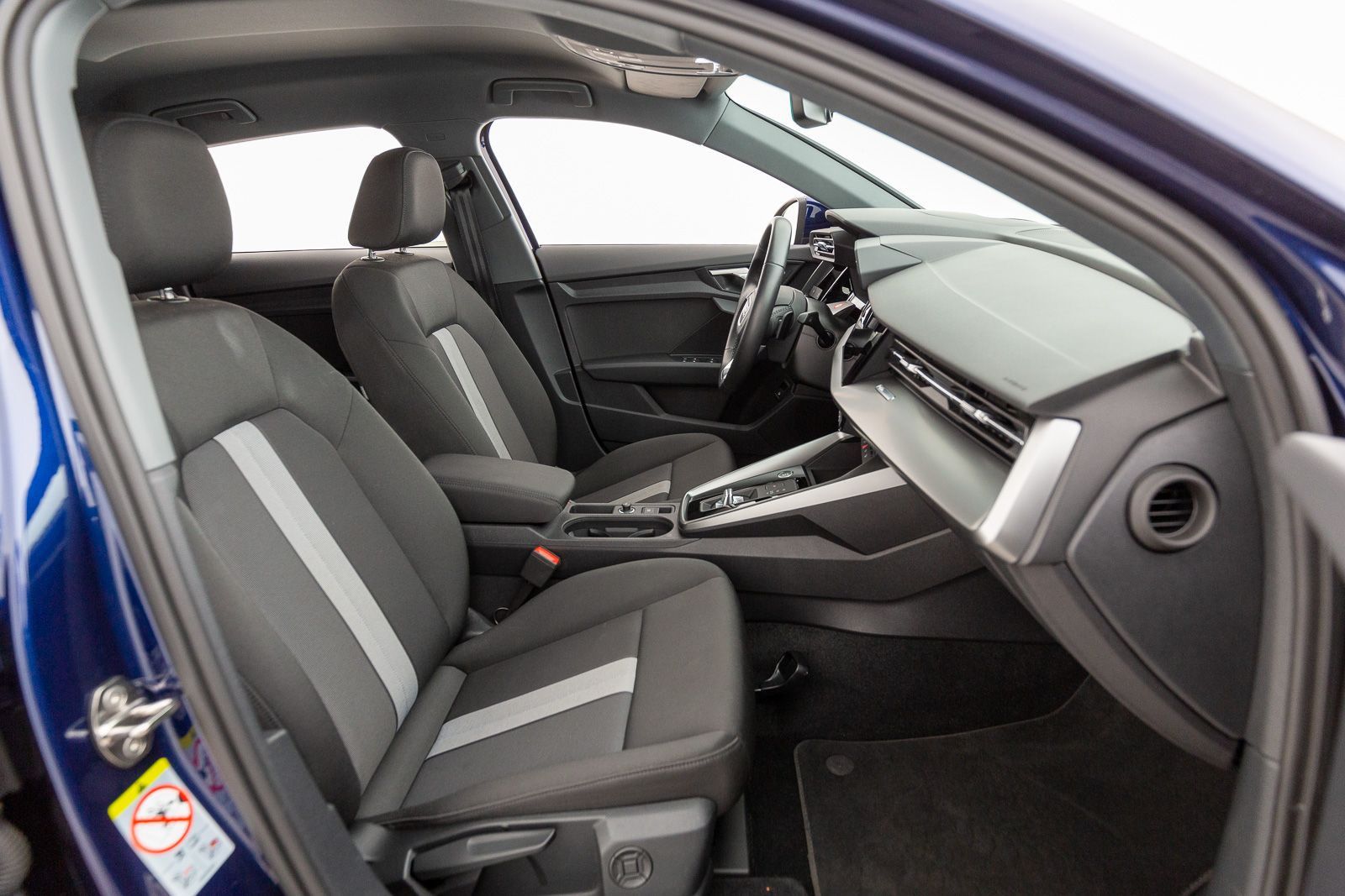 Audi A3 Sportback TFSI e Advanced - Samsaru's Car Outlet