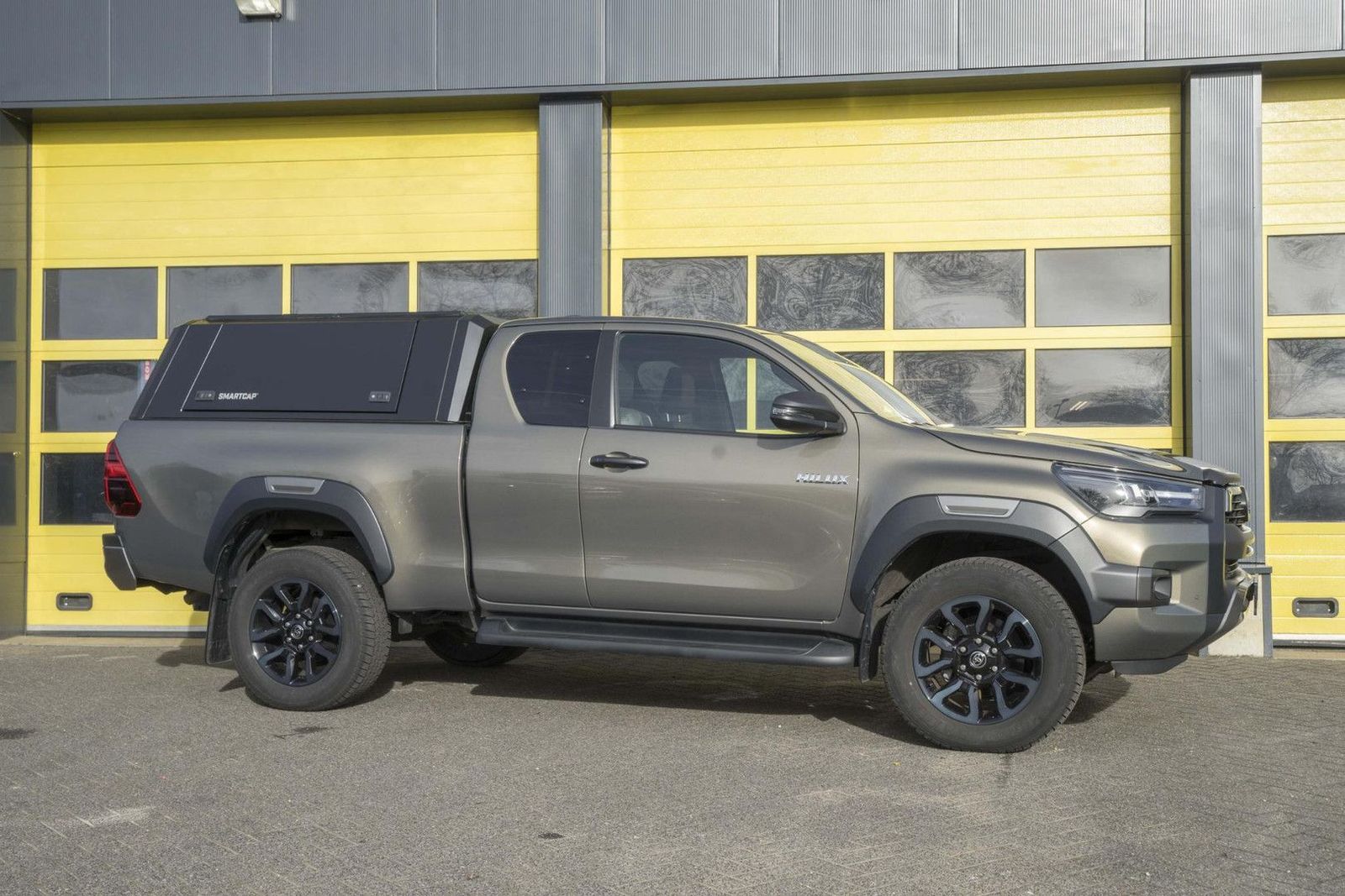 Toyota Hilux 2.8 D-4D Xtra Cab Invincible