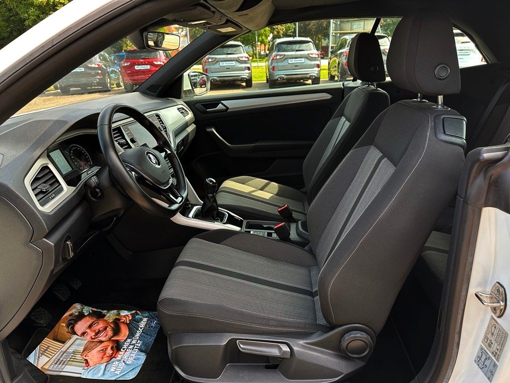 Volkswagen T-Roc Cabriolet Style - Samsaru's Car Outlet