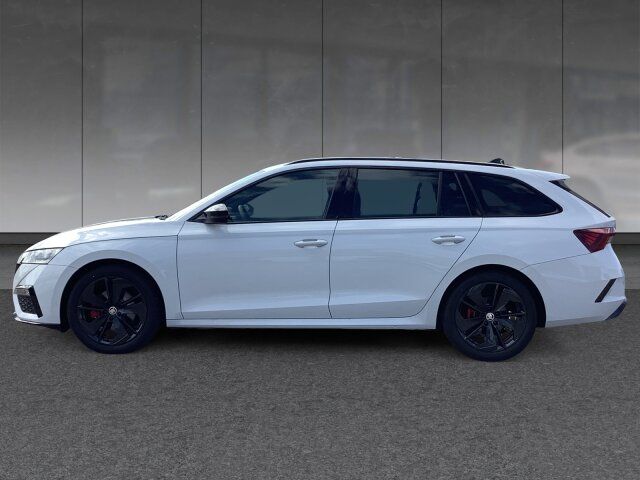 Skoda OCTAVIA COMBI TDI DSG RS - Samsaru's Car Outlet