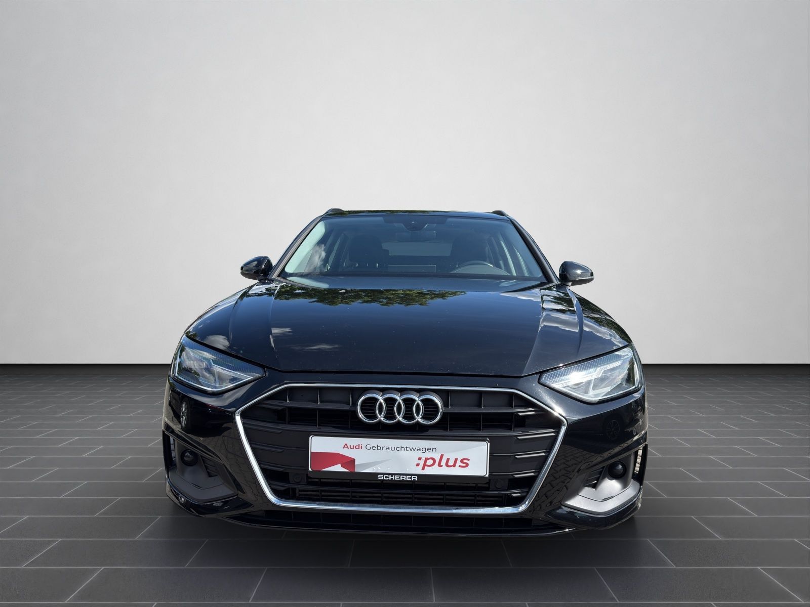 Audi A4 Avant 40 TFSI S tronic - Samsaru's Car Outlet