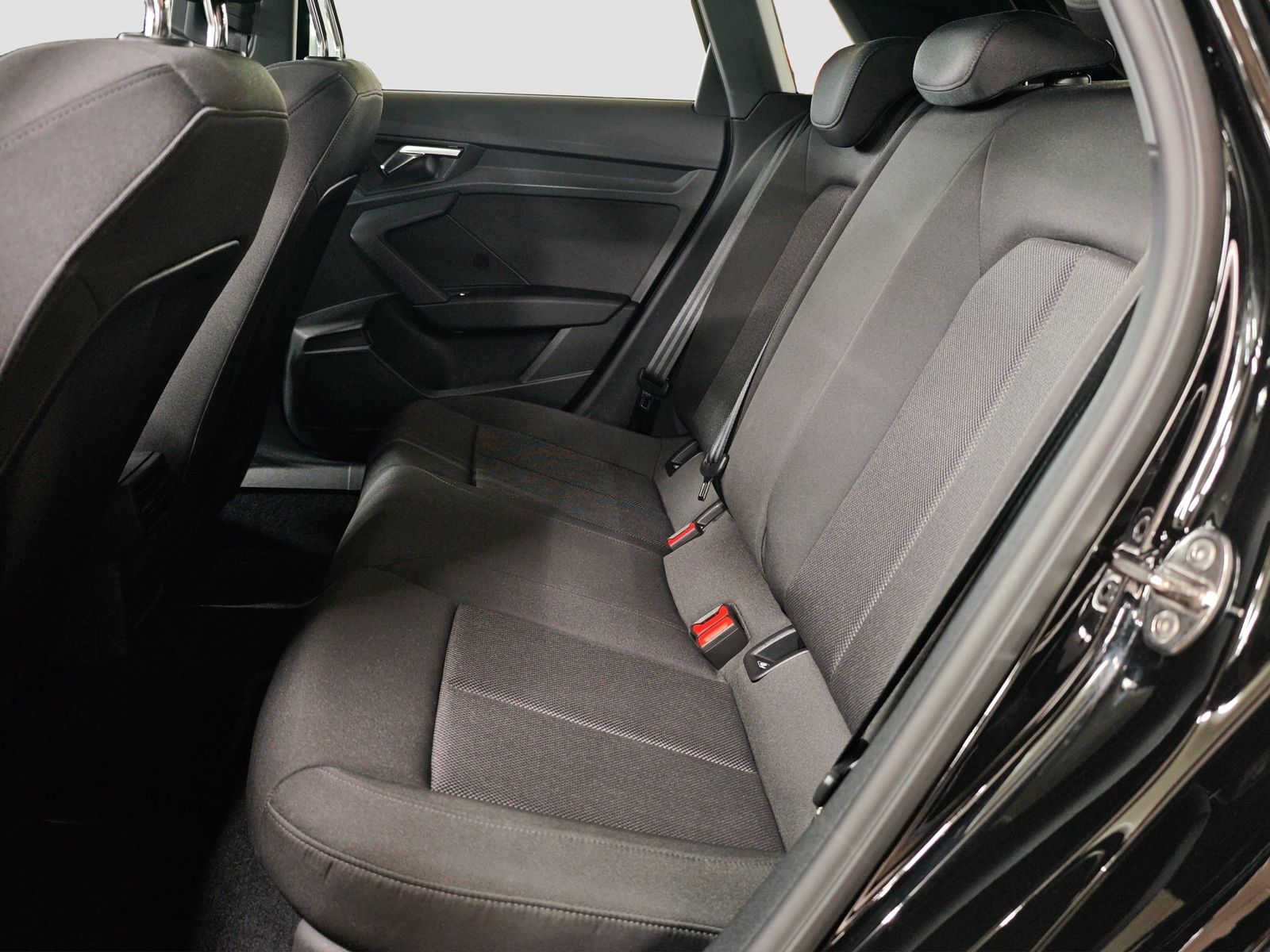 Audi A3 Sportback 40 TFSI e Hybrid App Kamera Park-As