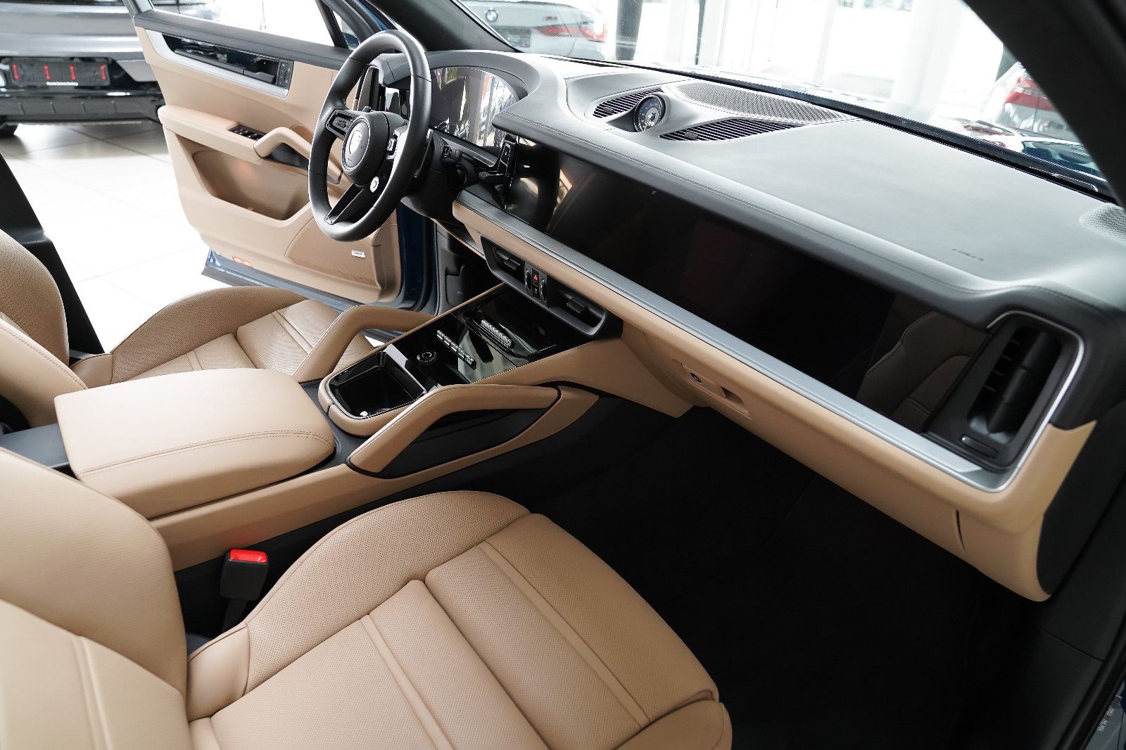 Porsche Cayenne Turbo E-Hybrid SportDesign PCCB PDCC