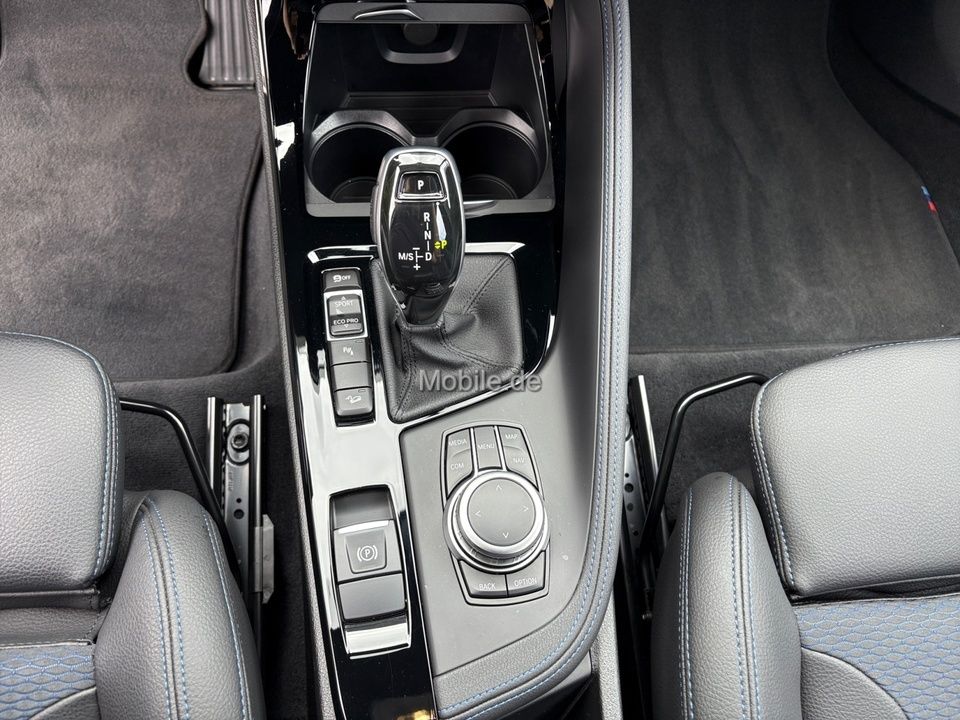 BMW X1 xDrive20i M Sport - Samsaru's Car Outlet