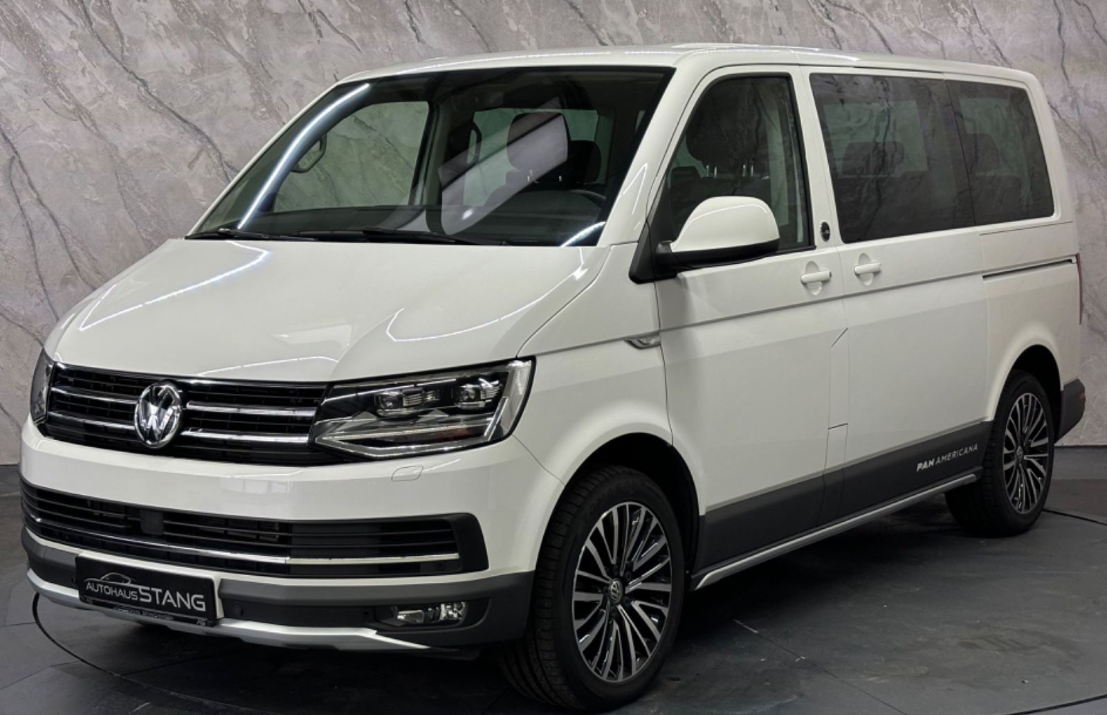 Volkswagen T6 Multivan PanAmericana - Samsaru's Car Outlet