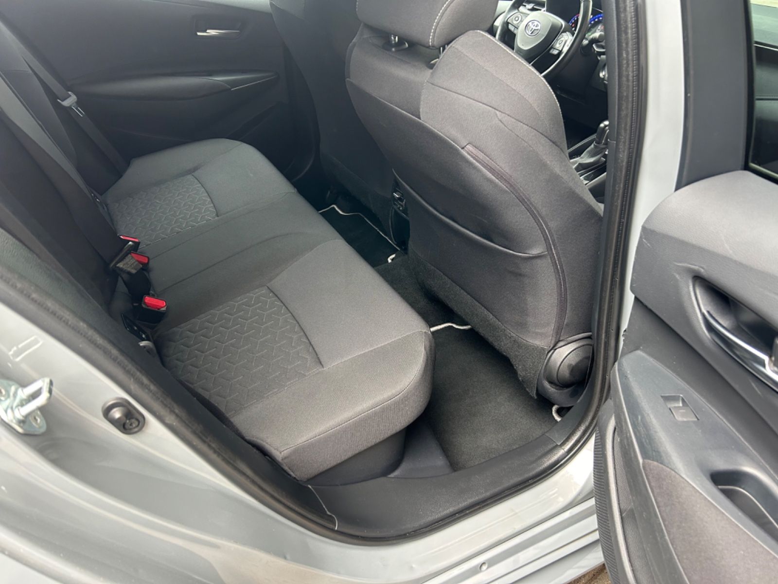 Toyota Corolla Touring Sports Hybrid Team D - Samsaru's Car Outlet
