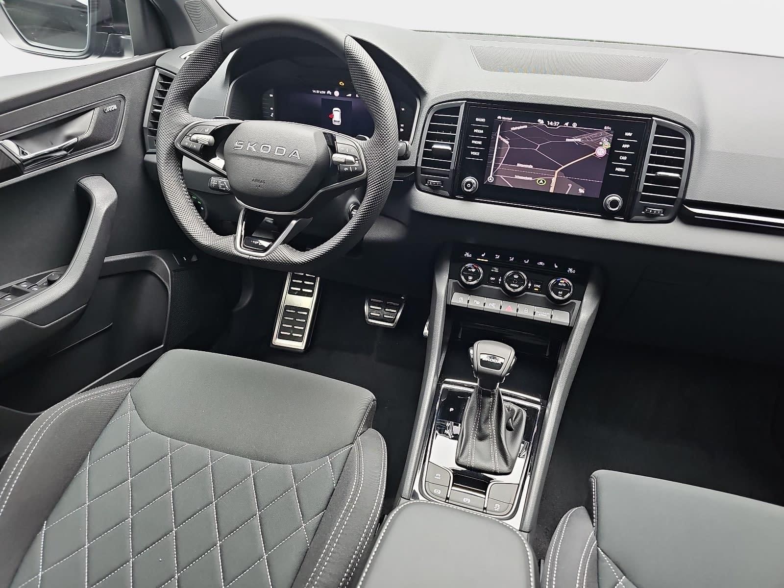 Skoda 1.5 TSI DSG SPORTLINE NAVI LED-MATRIX PANO CANTO