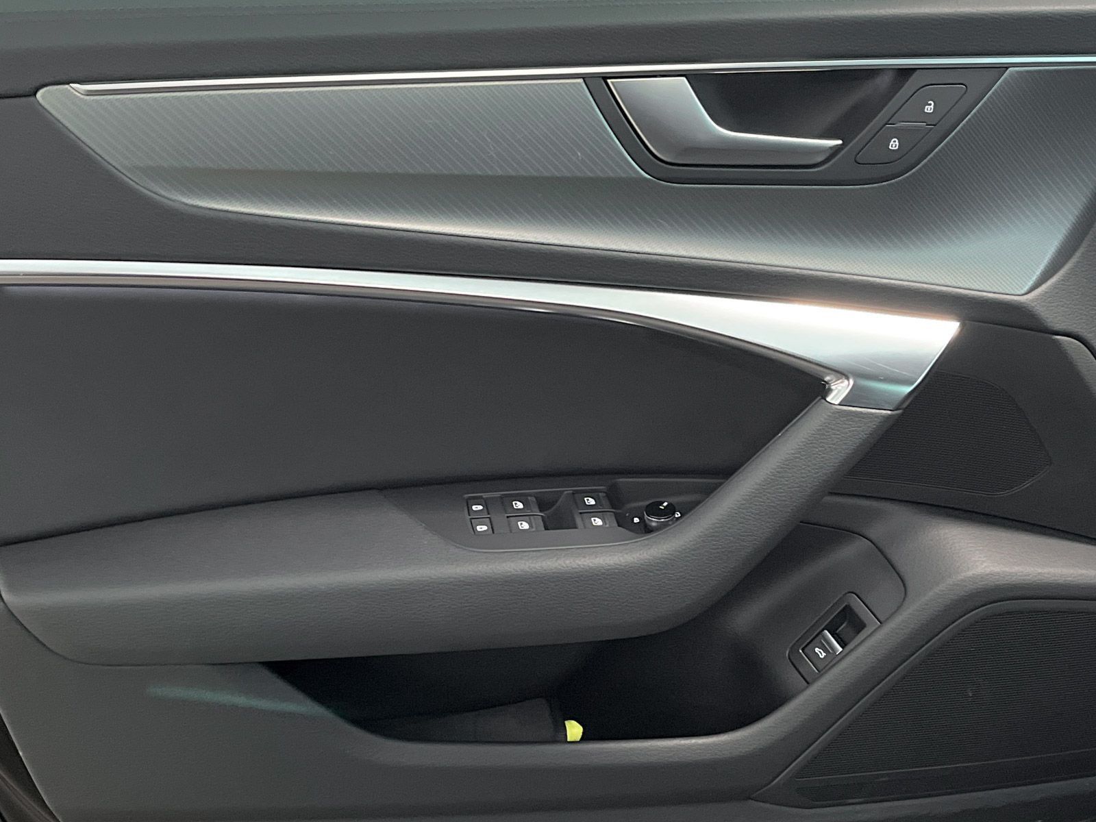 Audi A6 Avant 40 TDI qu. design S tronic - Samsaru's Car Outlet