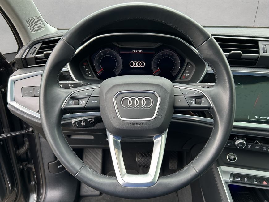 Audi Q3 45 TFSI Sportback quattro S line - Samsaru's Car Outlet