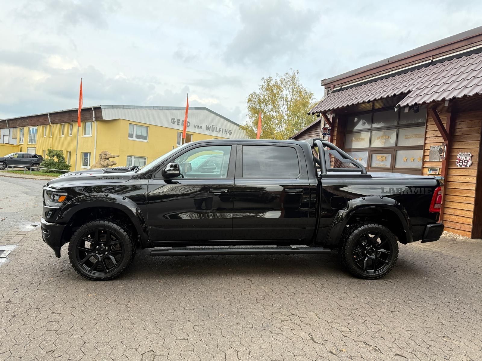 Dodge LPG*LARAMIE*OFFROAD*LIFT*AHK*NAVI*LED*GARANTIE*