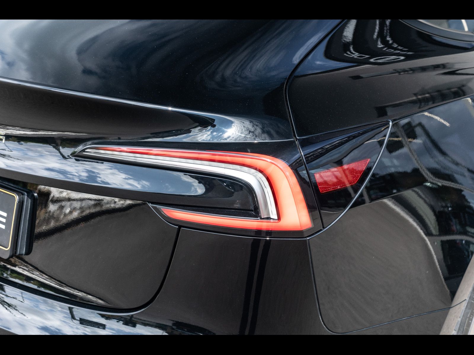 Tesla Model 3 HIGHLAND PREMIUM RWD°AUTOPILOT°PANO°18°
