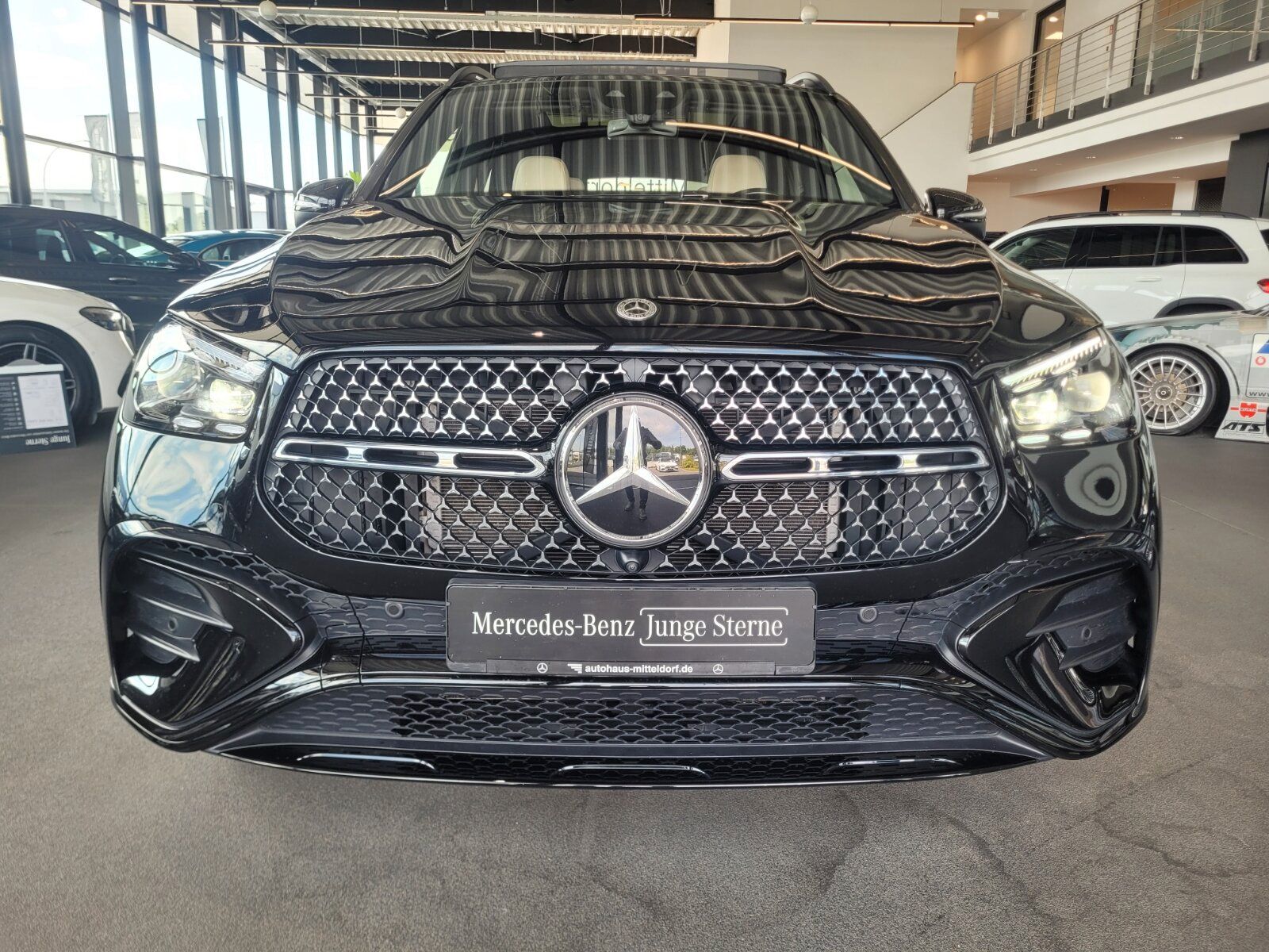 Mercedes-Benz GLE 580 4M AMG LINE PREMIUM PANO NIGHT FAP FONDK