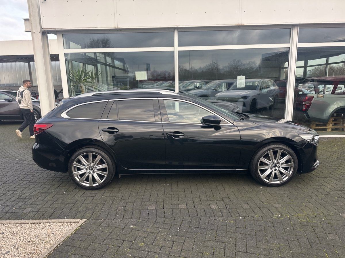 Mazda 6 2.5L SKYACTIV G 194 6AT FWD TAKUMI SUNR