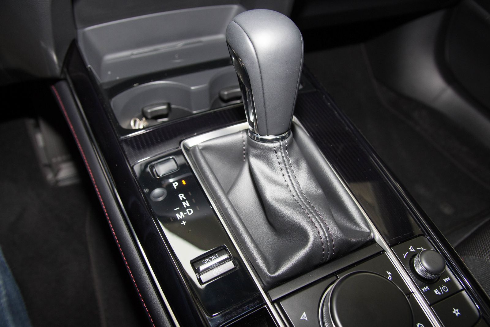 Mazda CX-30 2.5 e-SKYACTIV-G Homura 2WD KAMERA/NAVI/TO