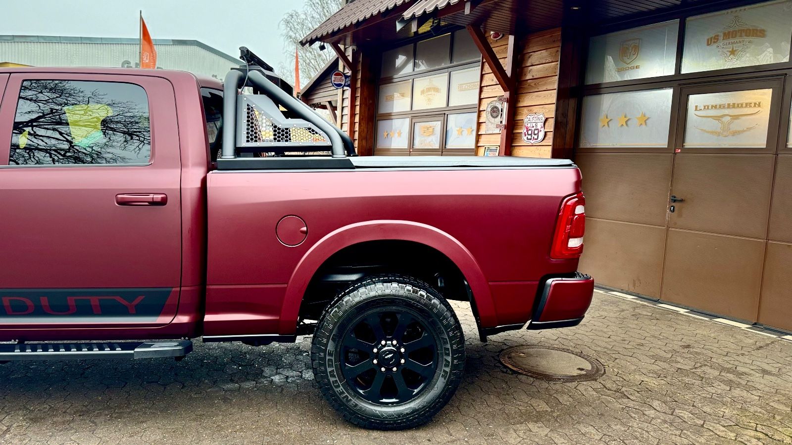 Dodge LIMITED*2500*6,7L DIESEL*BÜGEL*NAVI*AHK*GARANTIE