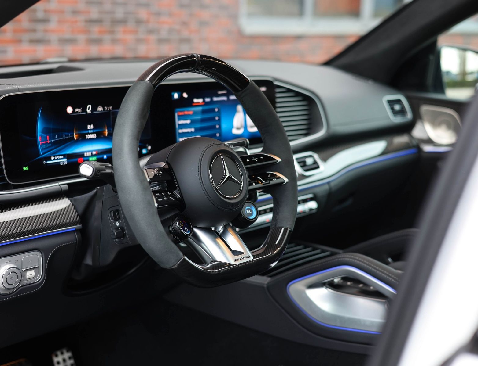 Mercedes-Benz GLE Coupe 53 AMG Hybrid | Opalith - Voll!