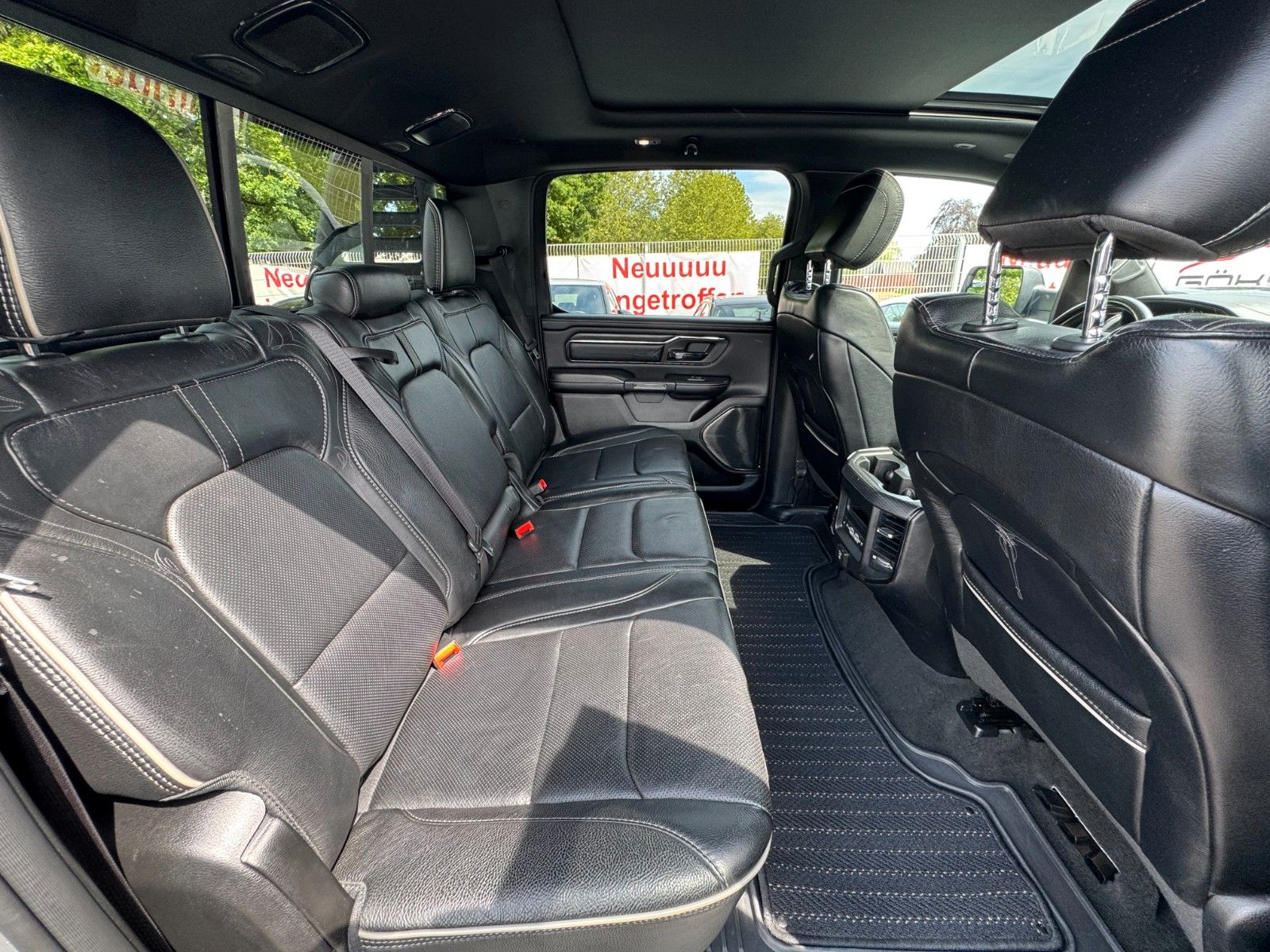 Dodge RAM 1500 Limited *Pano*HuD*H&K*360*1.Hand*Prins*