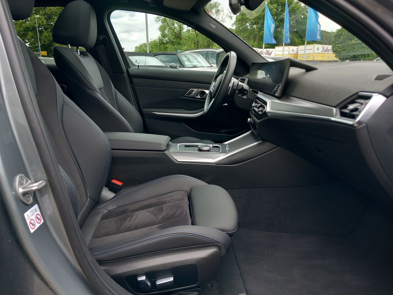 BMW 320d xDrive MSport - Samsaru's Car Outlet