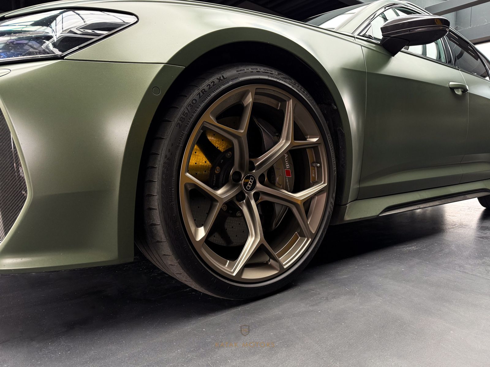 Audi RS6 PERFORMA/FULLCARBON/DYNAMIK+/PANO/B&O/HEADUP