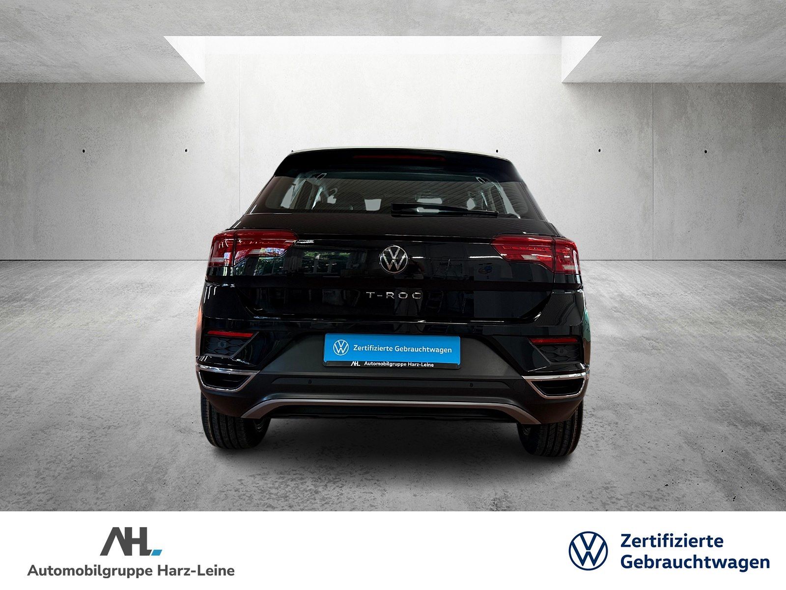Volkswagen T-Roc 1.0 TSI Style - Samsaru's Car Outlet