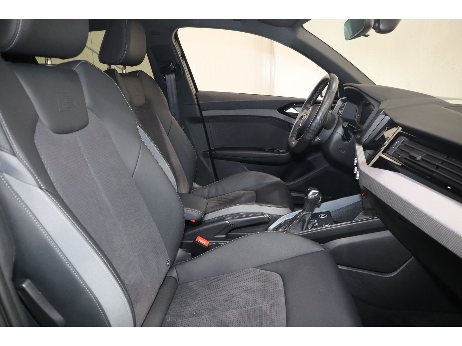 Audi A1 Sportback 30 TFSI advanced LED*Kamera*Navi *