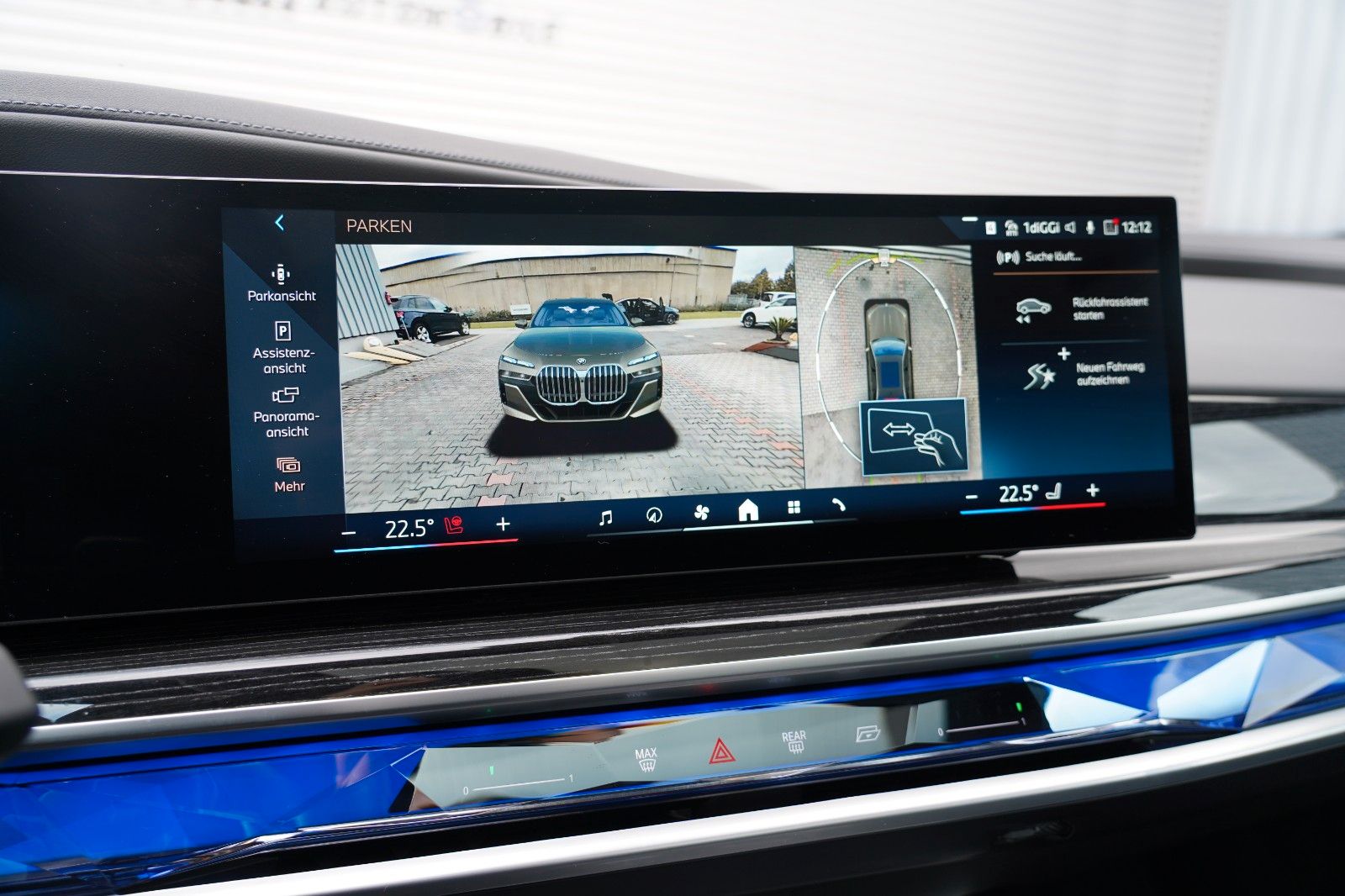 BMW 740d xDrive M Sport SKYLOUNGE LUFT HUD SOFT 360