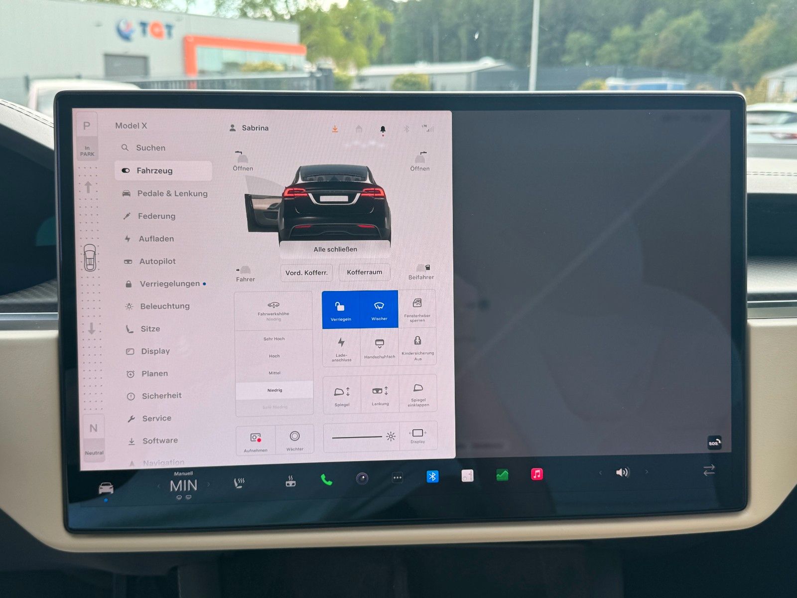 Tesla MODEL X PLAID | HARWARE 4 | 6SEAT | MATRIX LED