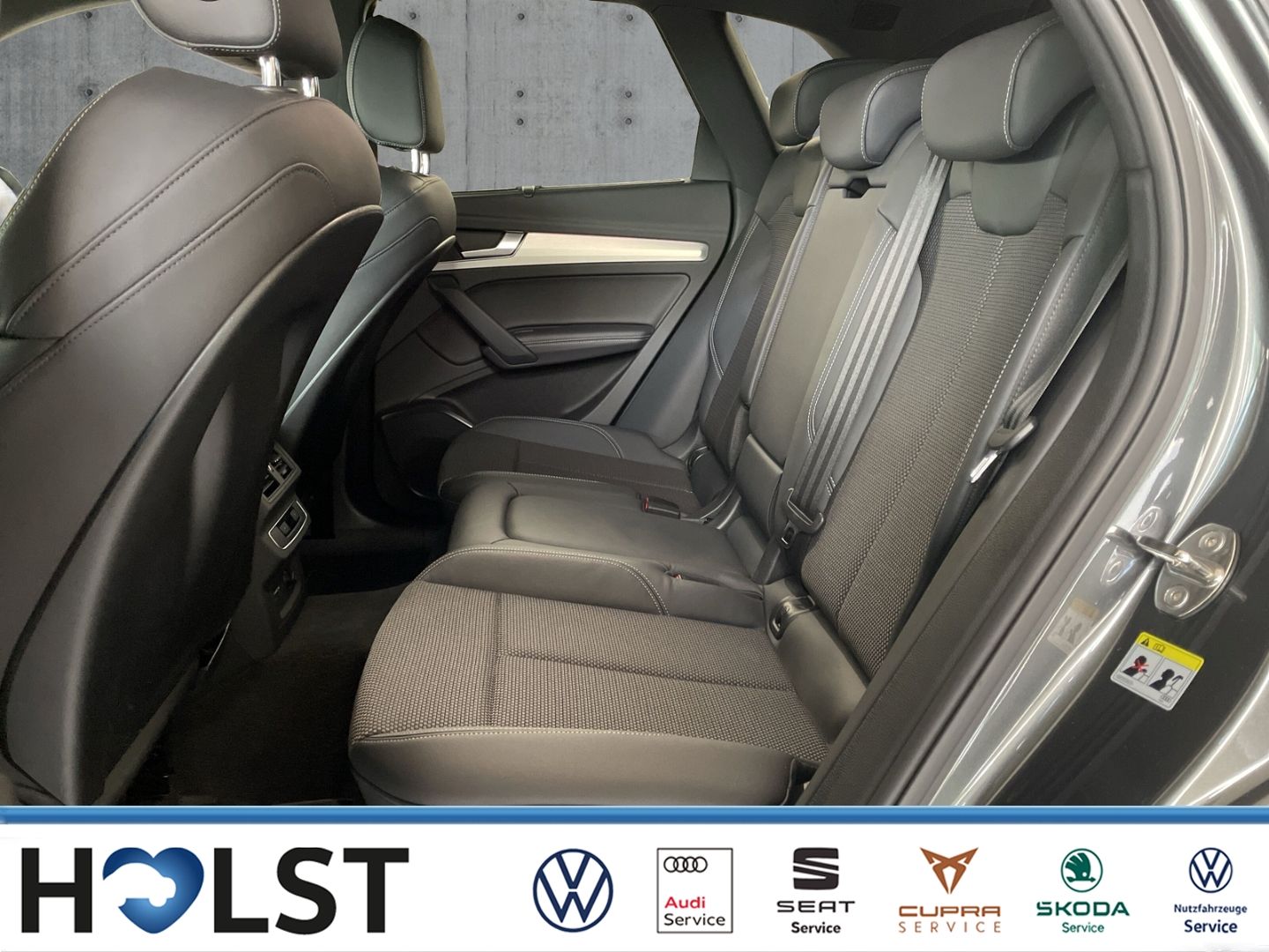 Audi Q5 2.0TDI DSG quattro S line - Samsaru's Car Outlet