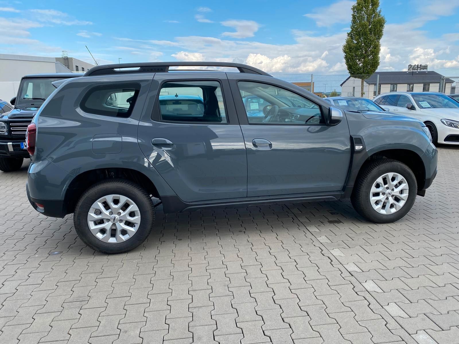Dacia Duster II Expression 4WD - Samsaru's Car Outlet