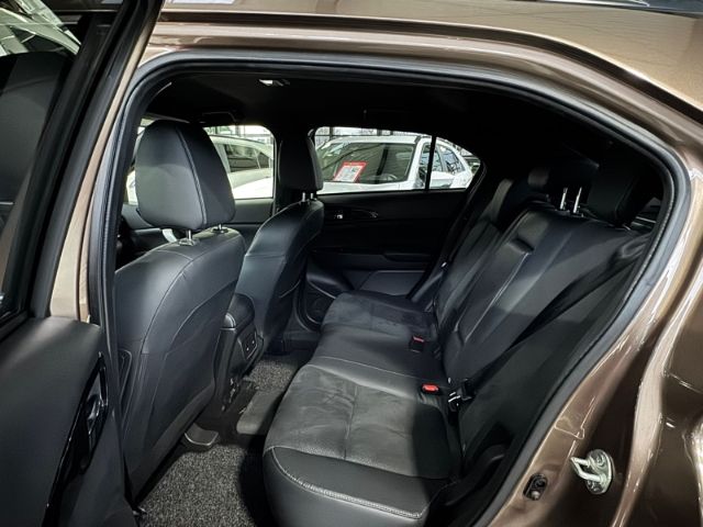 Mitsubishi Eclipse Cross Mitsubishi Plug-In Hybrid Plus MJ2