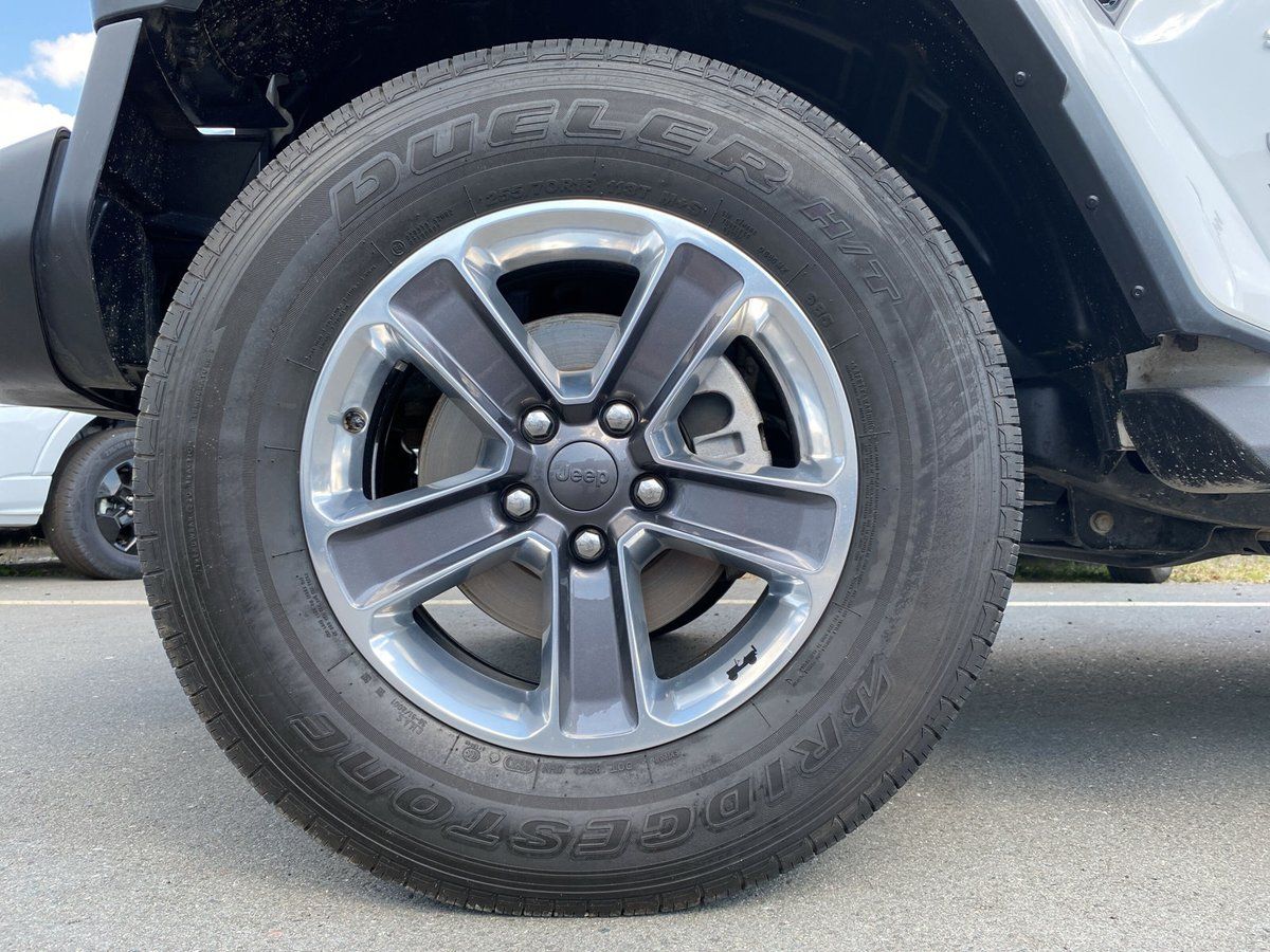 Jeep Wrangler UNLIMITED SAHARA SKY ONE KAMERA+NAVI