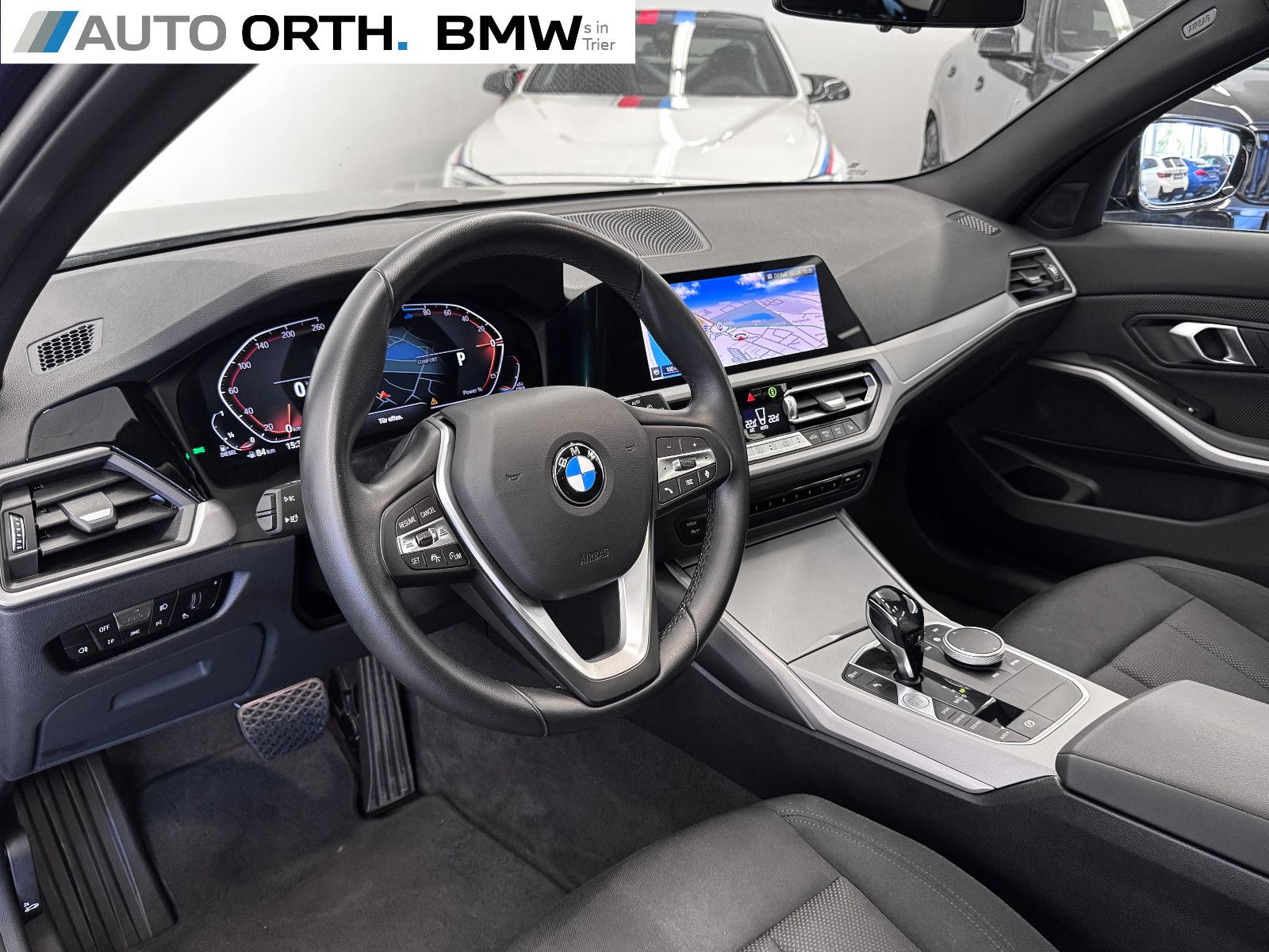 BMW 320d Touring AUTOM. LC-PROF - Samsaru's Car Outlet