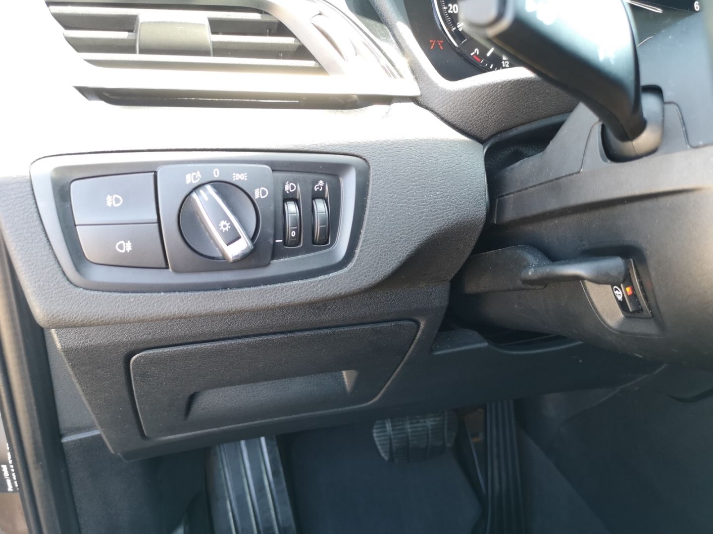 BMW X1 xDrive 20i Advantage - Samsaru's Car Outlet