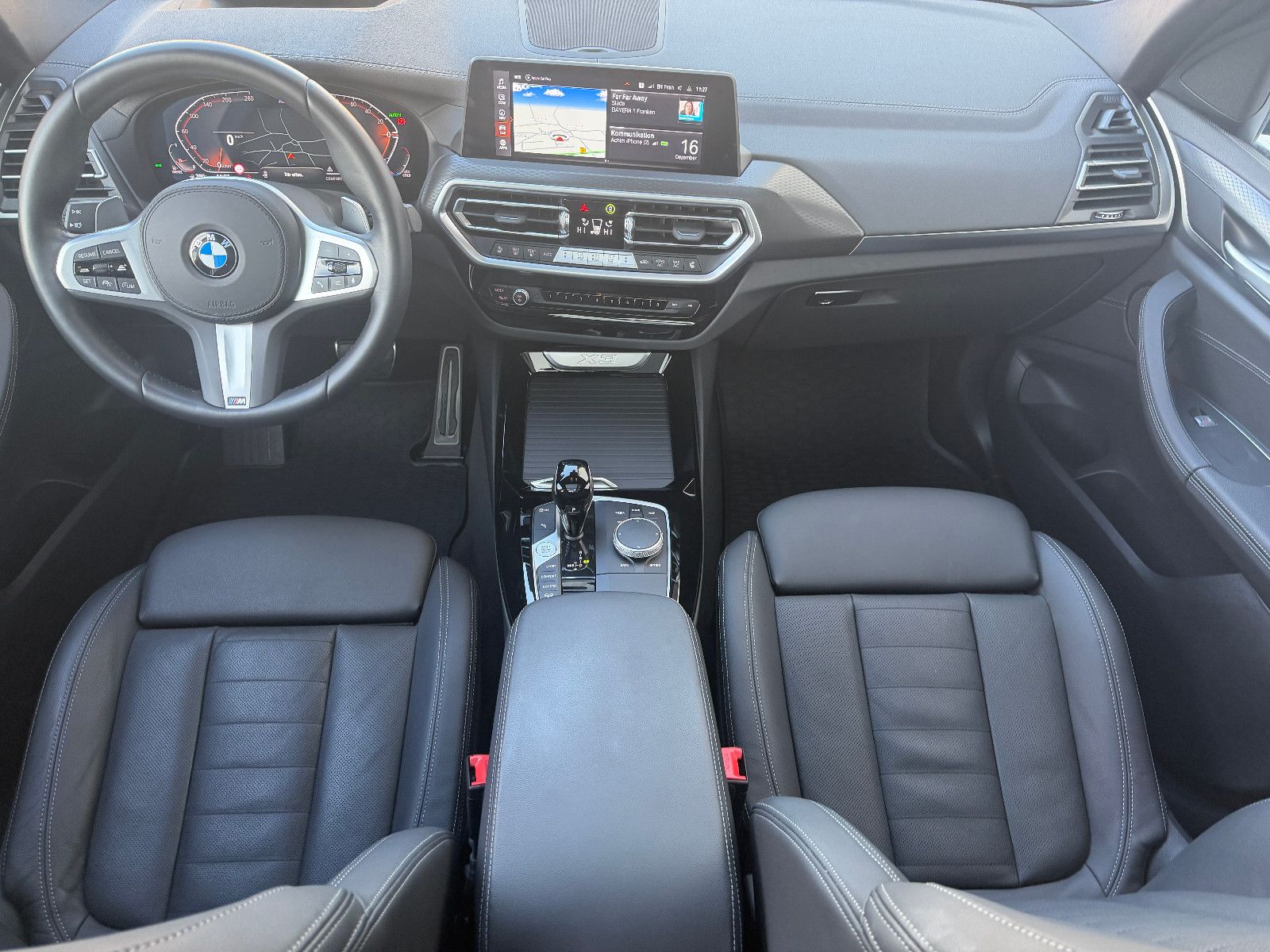 BMW X3 xDrive20d M Sport (AHK,Pano,20",Memory)