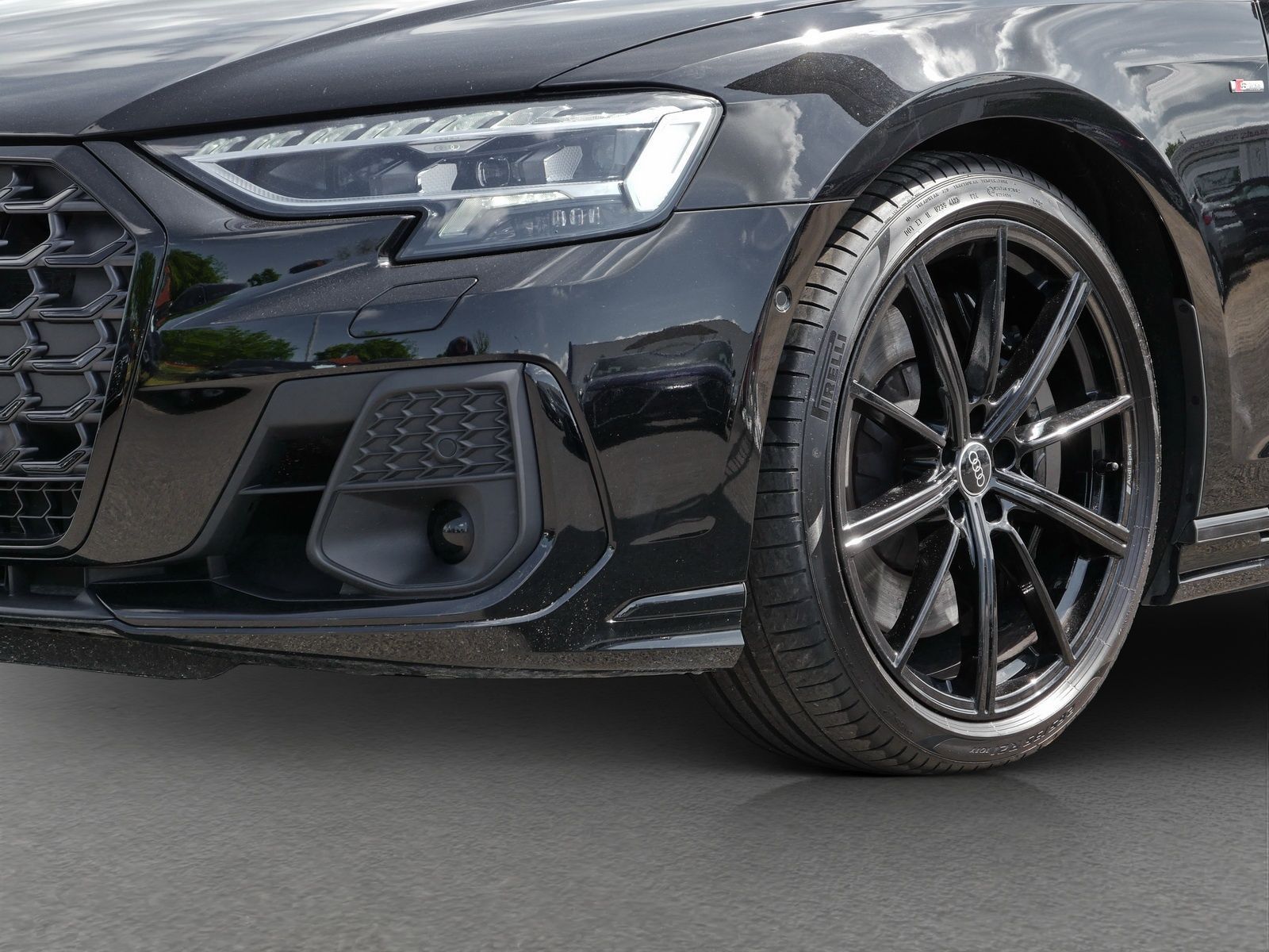 Audi A8 60 TFSI qu. S line - Samsaru's Car Outlet