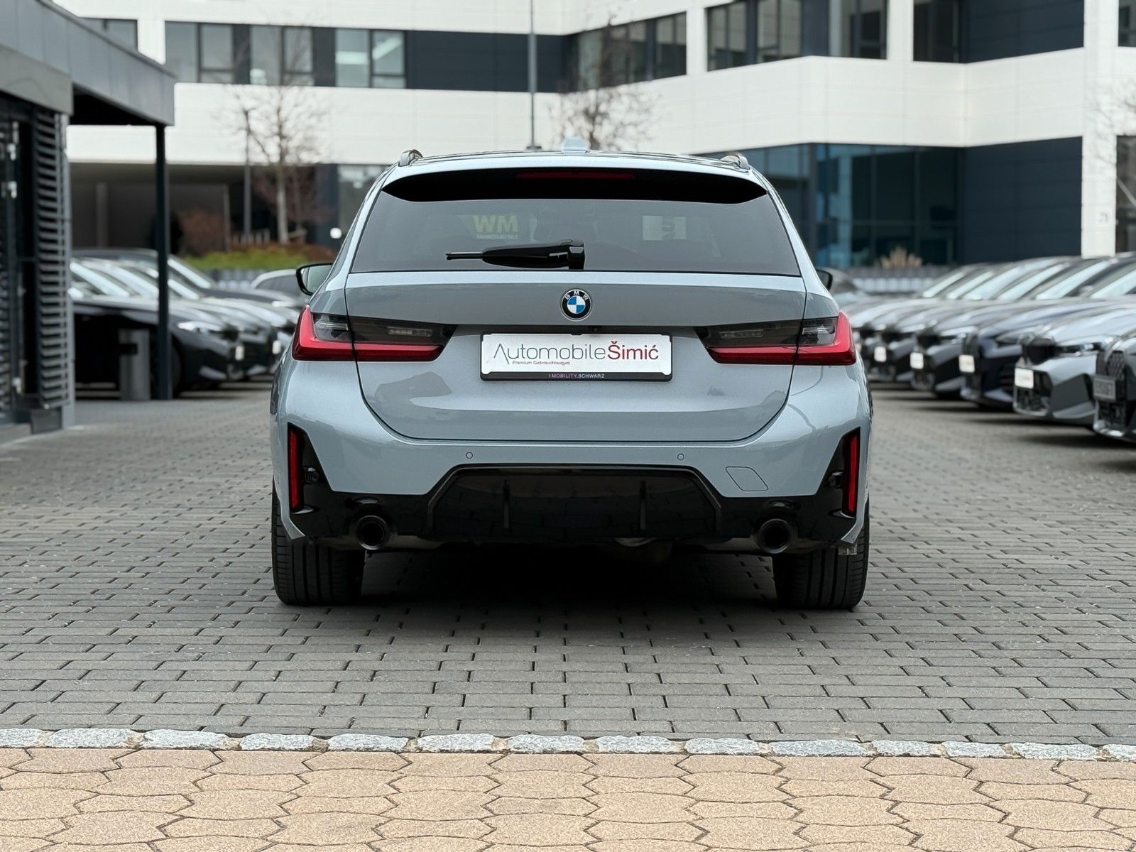 BMW 320d xD M Sport pro HuD AHK hifi 19" ACC StHzg