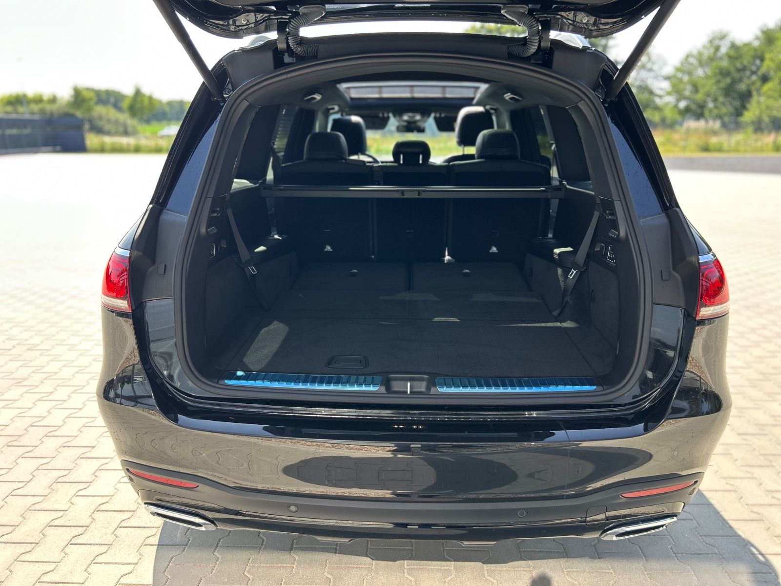 Mercedes-Benz GLS 450 4M AMG - Samsaru's Car Outlet