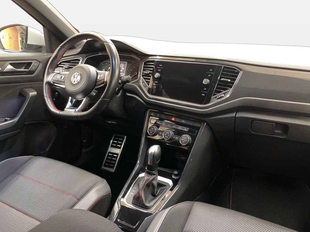 Volkswagen T-Roc 1.5 TSI DSG Sport - Samsaru's Car Outlet