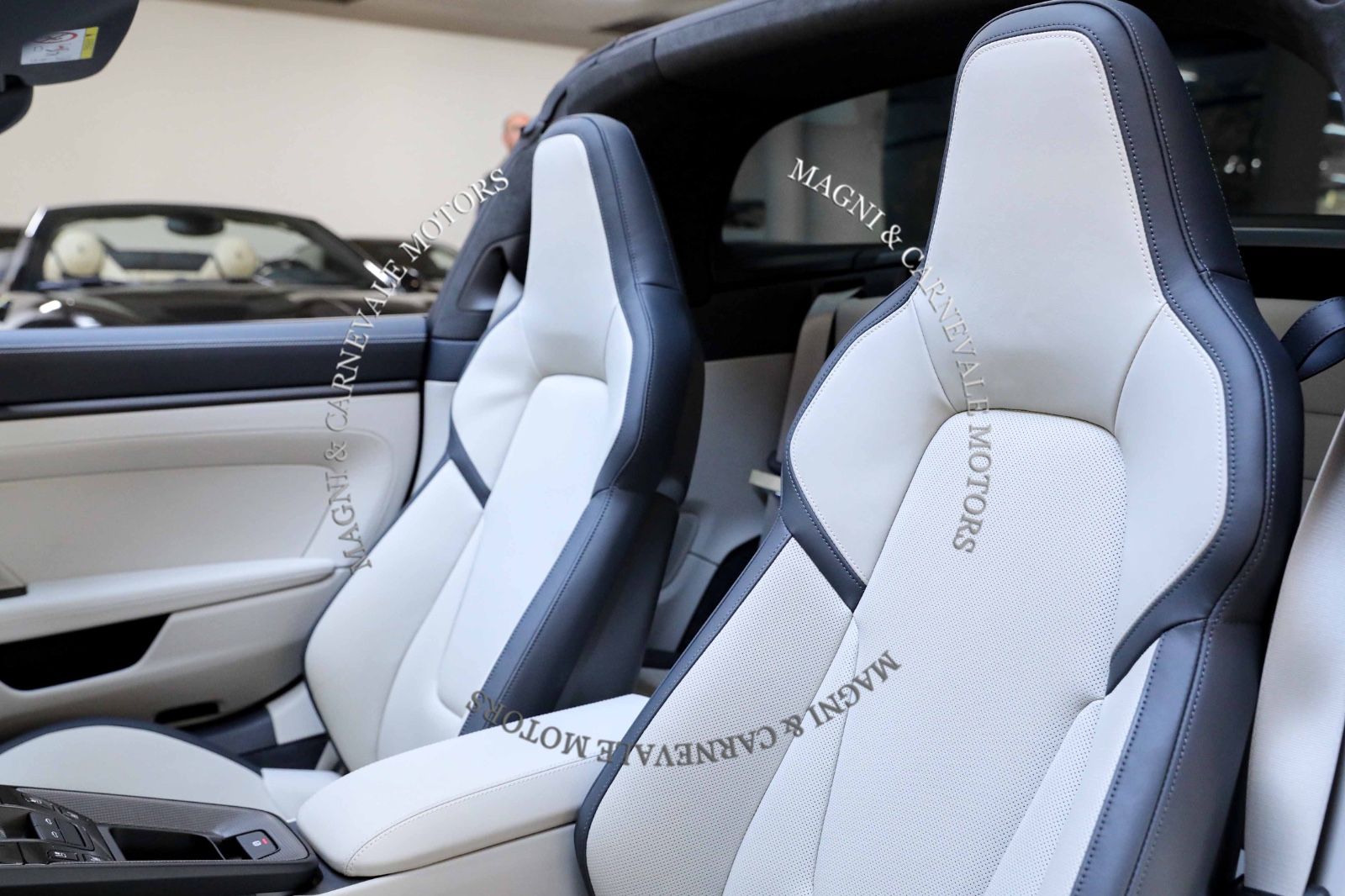 Porsche 992 Targa 4 GTS - Samsaru's Car Outlet