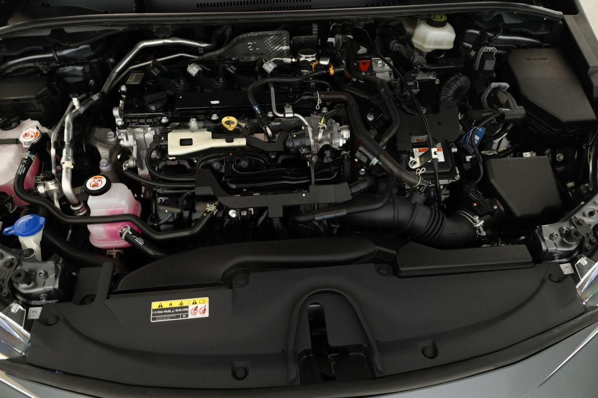 Toyota Corolla Touring Sports 2.0 CVT Team D Navi Kam