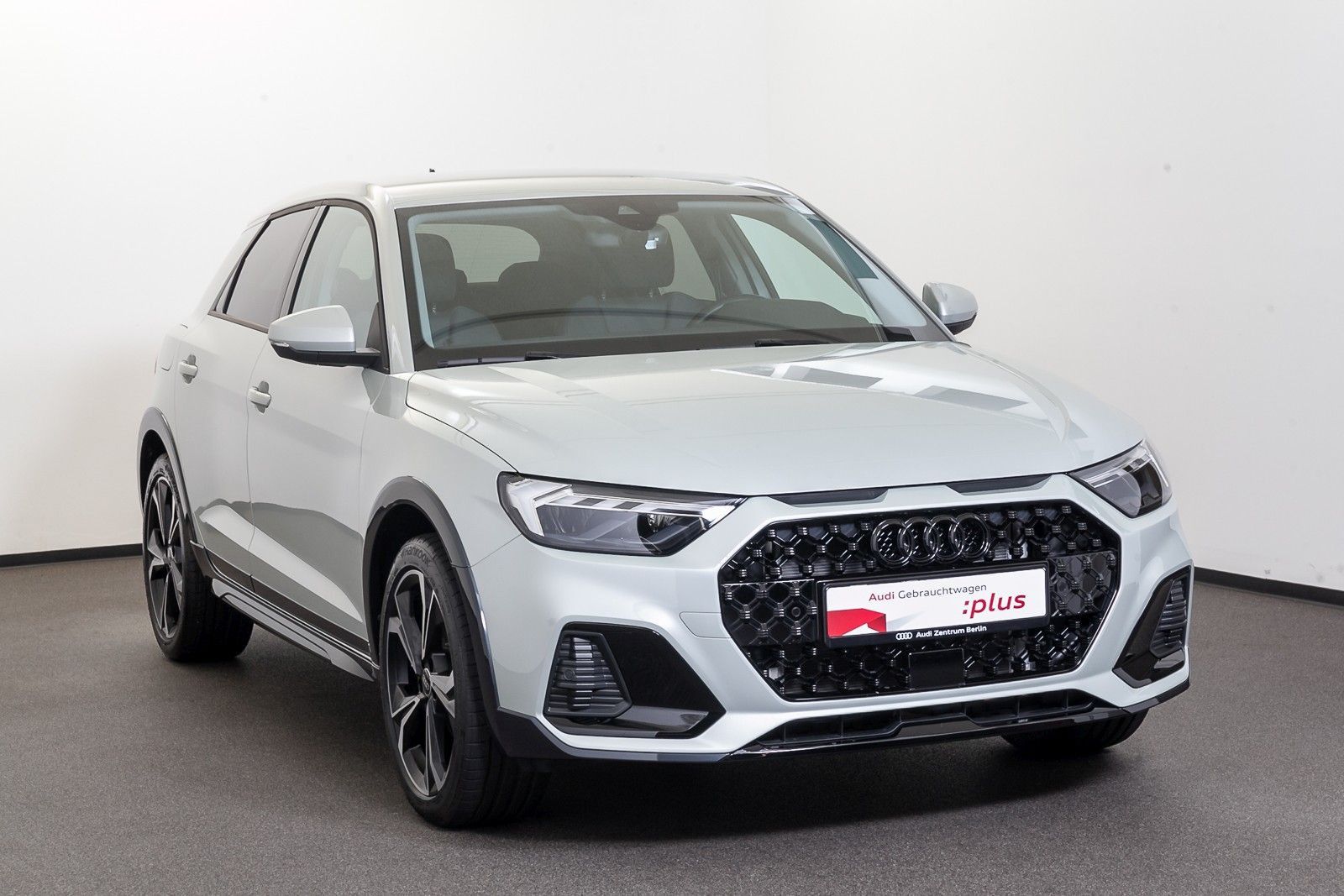 Audi A1 allstreet 35 TFSI S tr. - Samsaru's Car Outlet